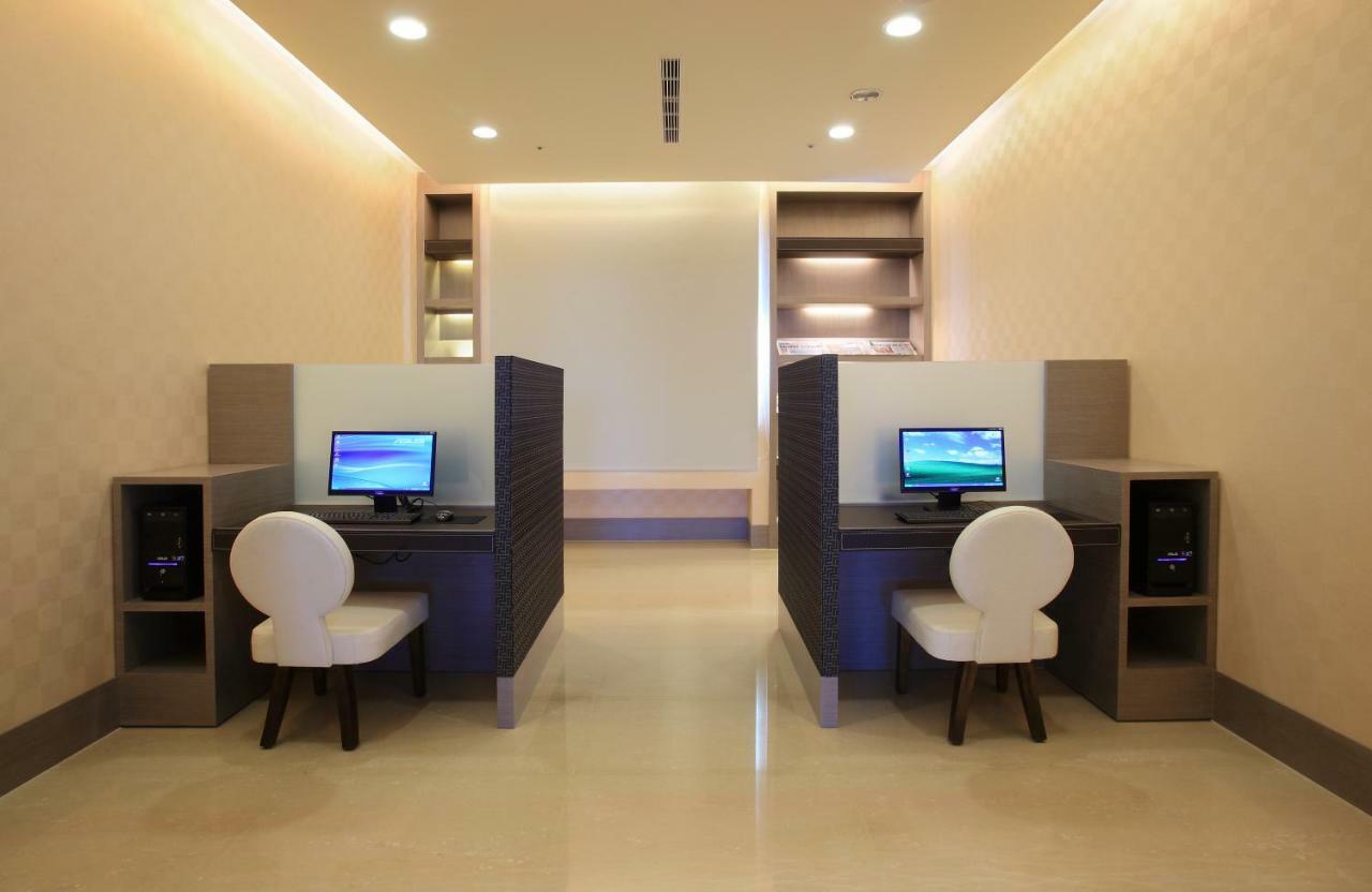 Shinkansen Grand Hotel Taichung Exterior photo
